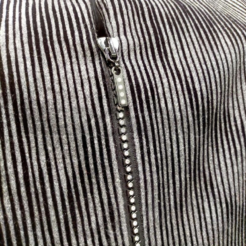 GILET DONNA RIGHE GR/NE LAMPO STRASS PINUCCIA BOTONDI | Mercatino dell'Usato Roma rebibbia 3