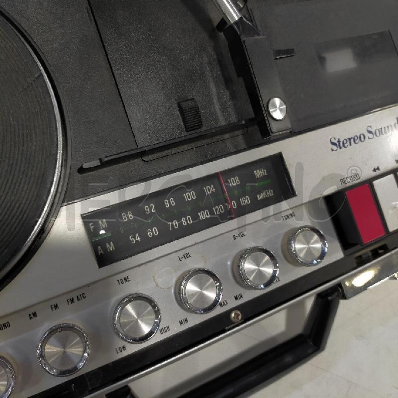 GIRADISCHI TAPE E RADIO VALIGETTA | Mercatino dell'Usato Roma rebibbia 3