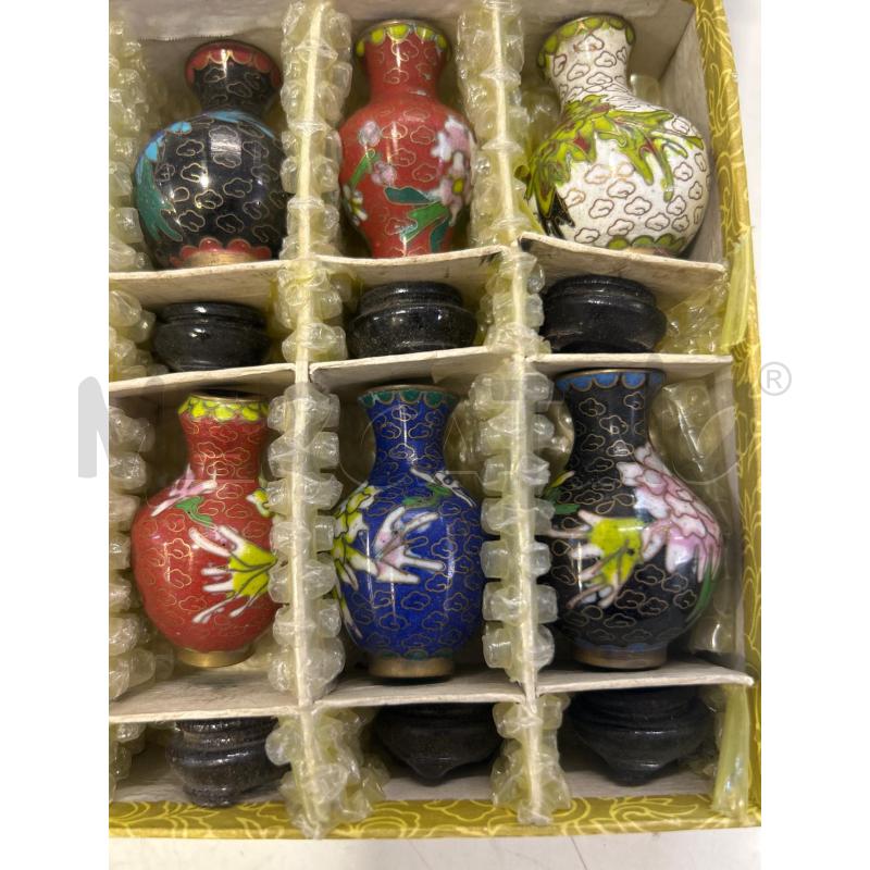 GRUPPO VASETTI CLOISONNE  | Mercatino dell'Usato Roma rebibbia 3