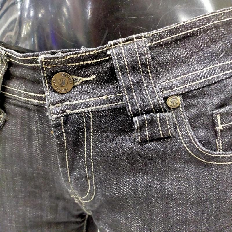 JEANS DONNA EFFETTI VITA BASSA LAVAGGIO SCURO TG42I | Mercatino dell'Usato Roma rebibbia 4