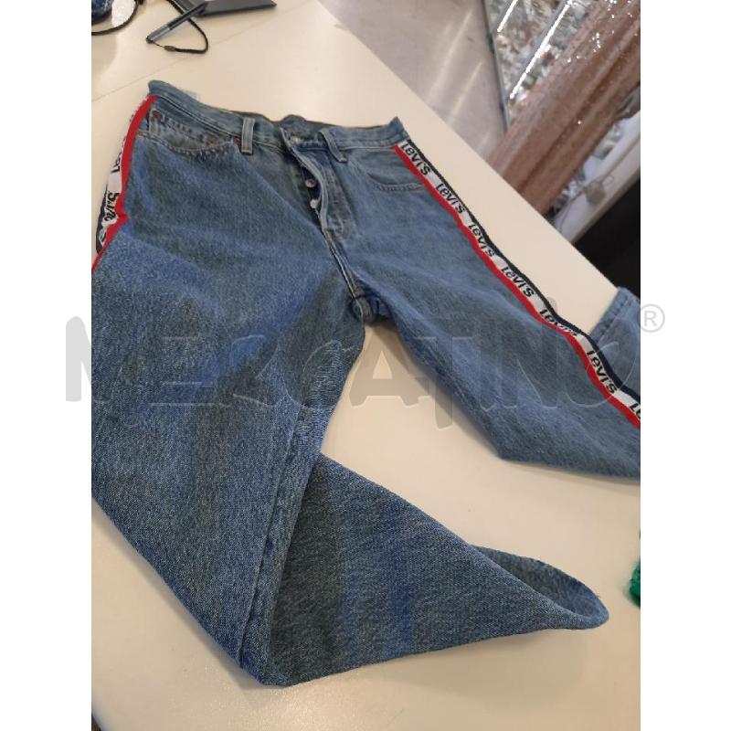 JEANS DONNA LEVIS 501 FASCE LATERALI SCRITTE  | Mercatino dell'Usato Roma rebibbia 3