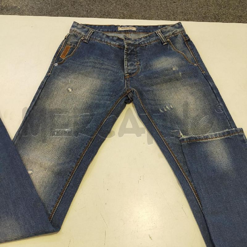 JEANS UOMO BURBERRY  STRAPPI | Mercatino dell'Usato Roma rebibbia 1