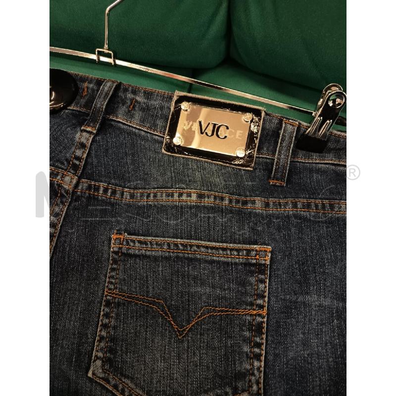 JEANS UOMO VERSACE VJC LAVAGGIO SCURO CUCITURE MARRONCINO | Mercatino dell'Usato Roma rebibbia 3