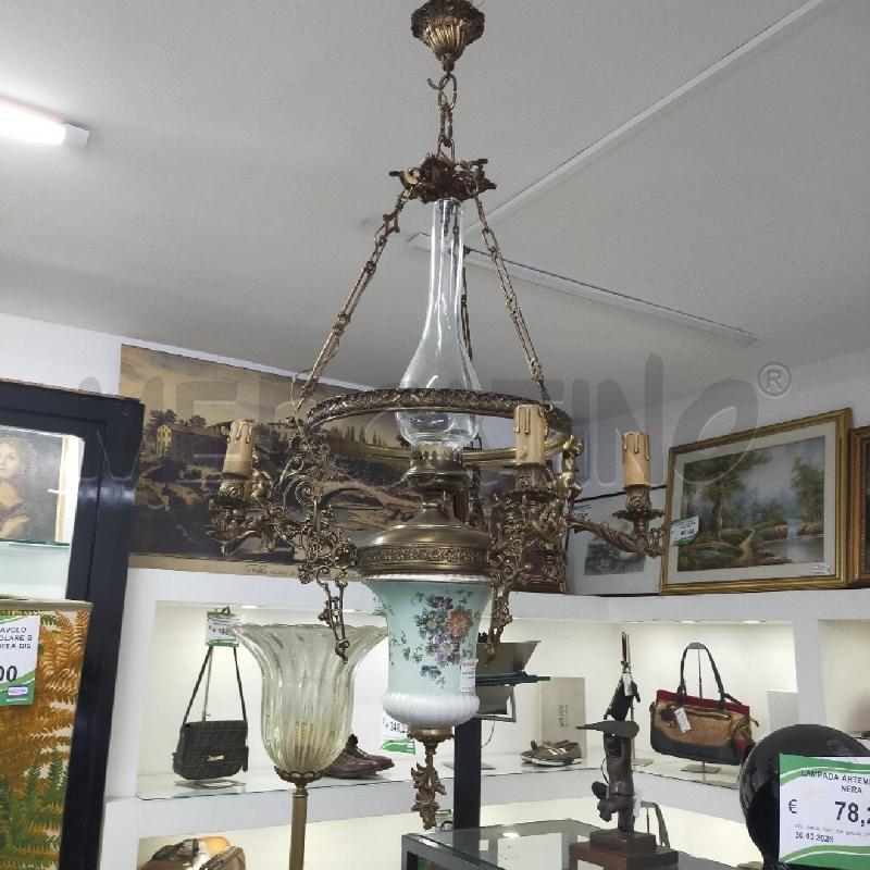 LAMPADARIO OTTONE PUTTI 6 LUCI CERAM FIORI DIP | Mercatino dell'Usato Roma rebibbia 1
