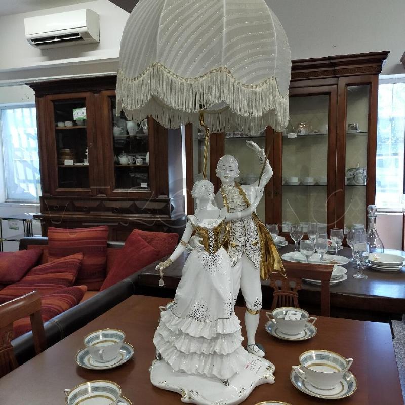 LAMPADA CERAMICA BIANCA DOR COPPIA PERSONE | Mercatino dell'Usato Roma rebibbia 1