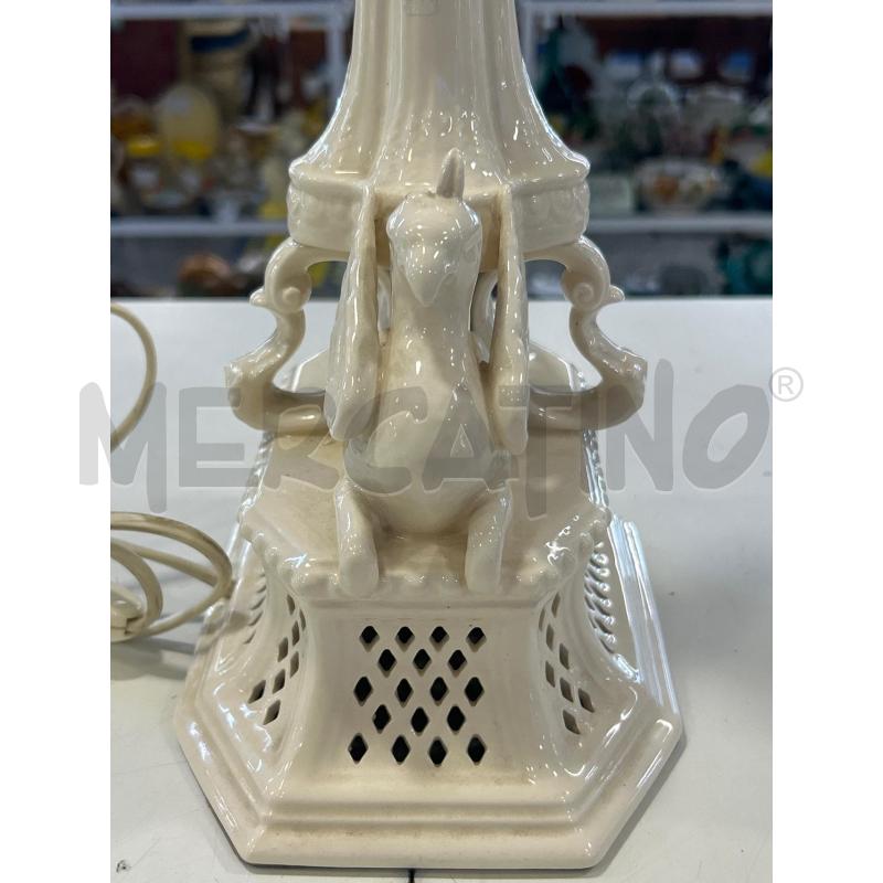 LAMPADA CERAMICA BIANCA ROYAL CREAMWARE DA RIV  | Mercatino dell'Usato Roma rebibbia 2