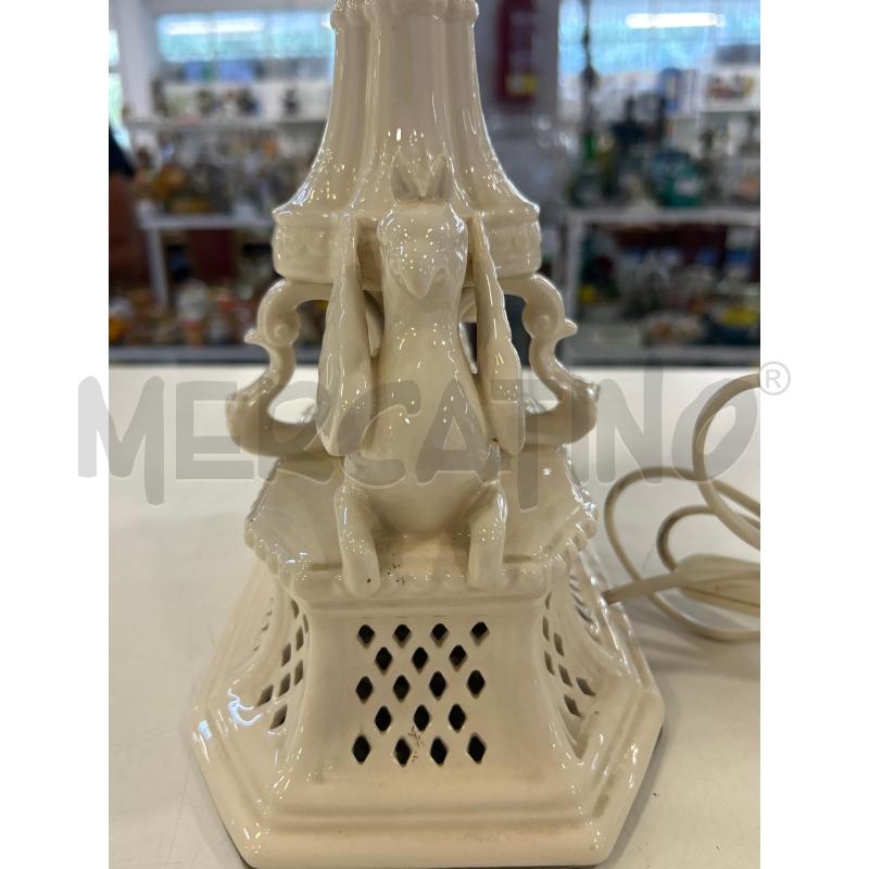 LAMPADA CERAMICA BIANCA ROYAL CREAMWARE DA RIV  | Mercatino dell'Usato Roma rebibbia 3