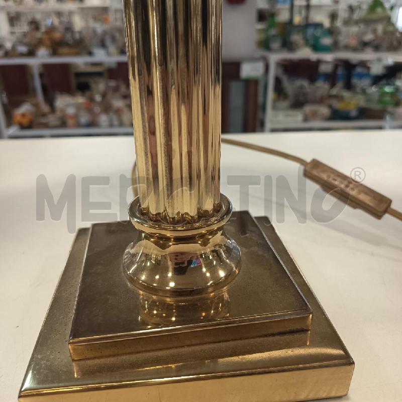 LAMPADA COLONNA DORATA C BEIGE | Mercatino dell'Usato Roma rebibbia 3