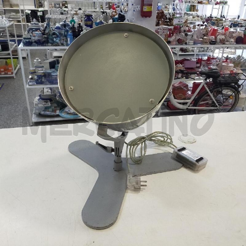 LAMPADA CROMATA FARO BASE 2 DI HANNES WETTSTEIN PER PALLUCCO DA RIV | Mercatino dell'Usato Roma rebibbia 1
