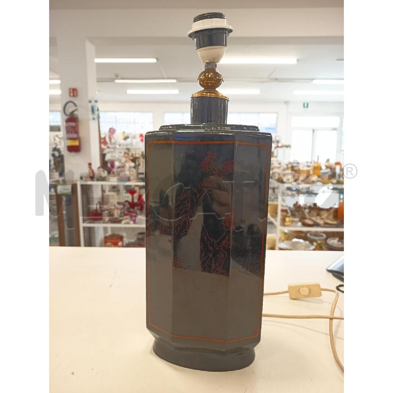 LAMPADA LEGNO NERO FIORI ROSSI ORIENTALE | Mercatino dell'Usato Roma rebibbia 1