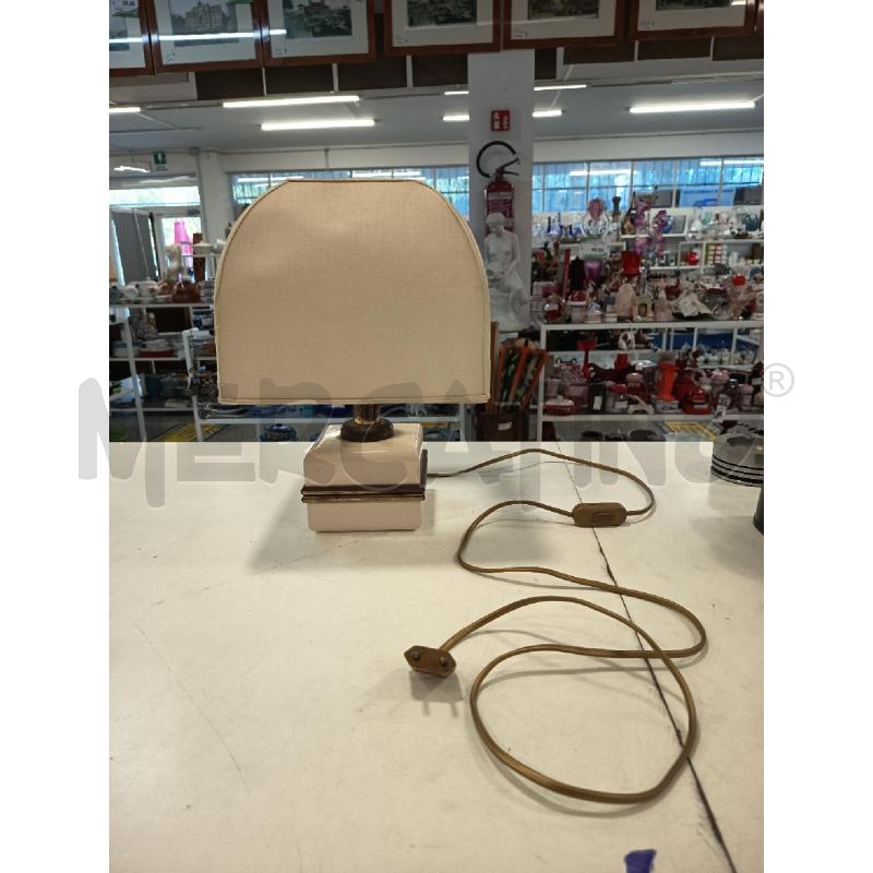 LAMPADA PICCOLA CUBE LAMP DESIGN BICCHIELLI CAP DA RIV | Mercatino dell'Usato Roma rebibbia 1