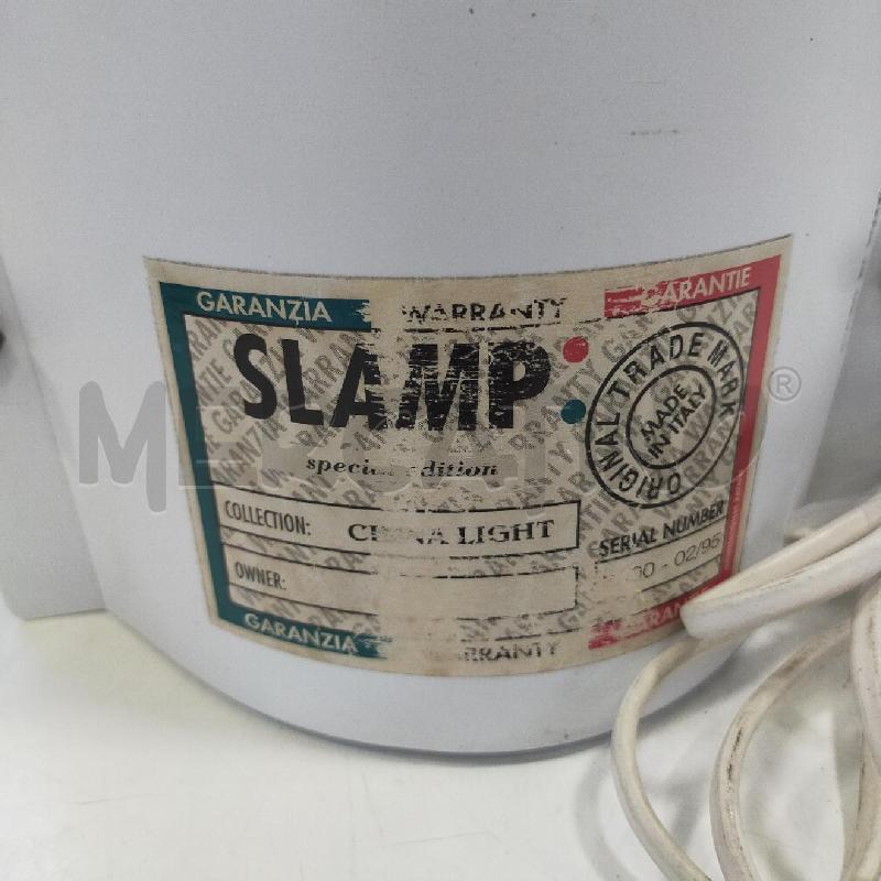 LAMPADA SLAMP BIANCA SCRITTE ORIENTALI | Mercatino dell'Usato Roma rebibbia 3