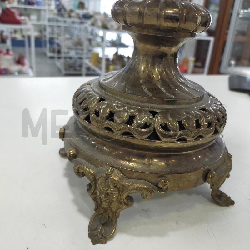 LAMPADA T OLIO MET DORATO LAVORATA CAPP VETRO | Mercatino dell'Usato Roma rebibbia 2