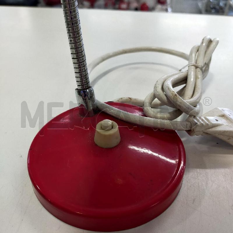 LAMPADA VINTAGE ROSSA METALLO | Mercatino dell'Usato Roma rebibbia 3