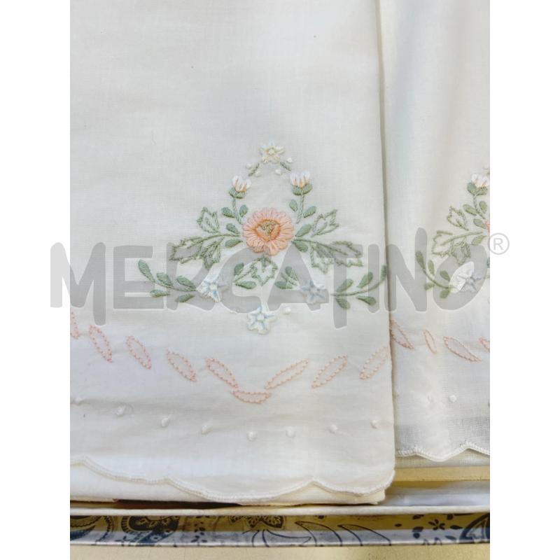 LENZUOLO MATRIMONIALE+2FEDERE RICAMO ROSA VERDE | Mercatino dell'Usato Roma rebibbia 2