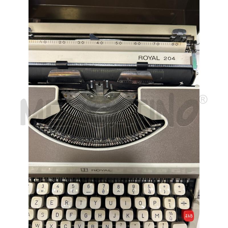 MACCHINA SCRIVERE TRAVELLER ROYAL 204 | Mercatino dell'Usato Roma rebibbia 2