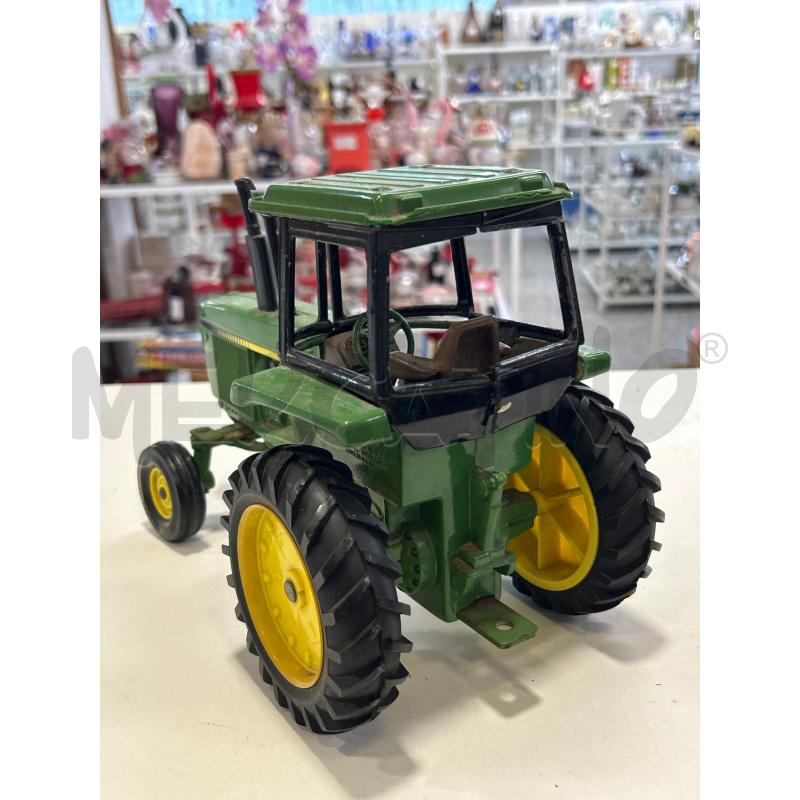 MODELLINO ERTL JOHN DEERE VERDE | Mercatino dell'Usato Roma rebibbia 2