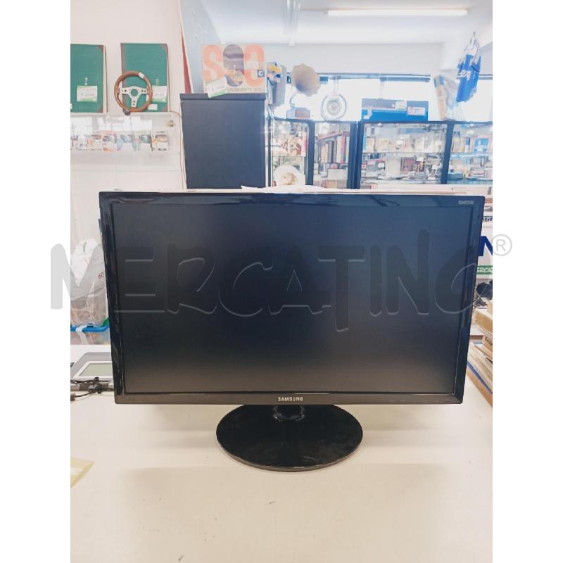 MONITOR SAMSUNG LS24D330 SCAT | Mercatino dell'Usato Roma rebibbia 1