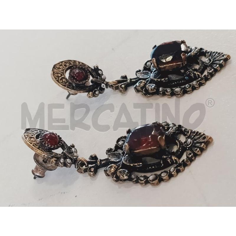 ORECCHINI LAVORATI PIETRE ROSSE/MICROSEMI  | Mercatino dell'Usato Roma rebibbia 2