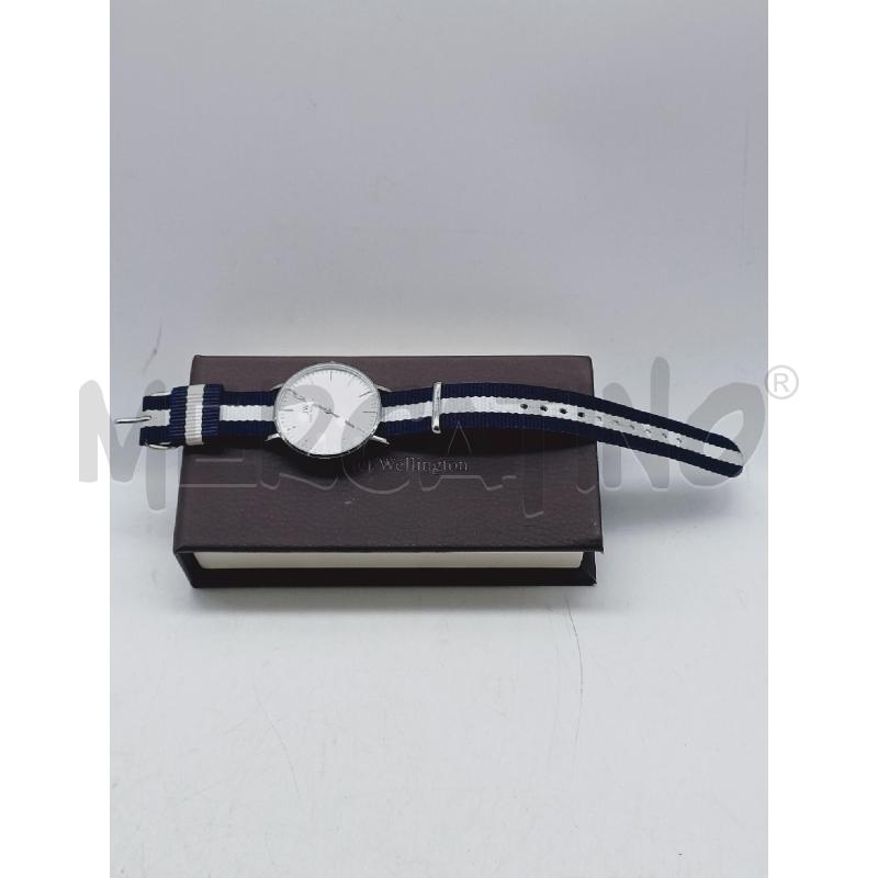 OROLOGIO DA POLSO DANIEL WELLINGTON CINTURINO BLU/BIANCHE | Mercatino dell'Usato Roma rebibbia 1