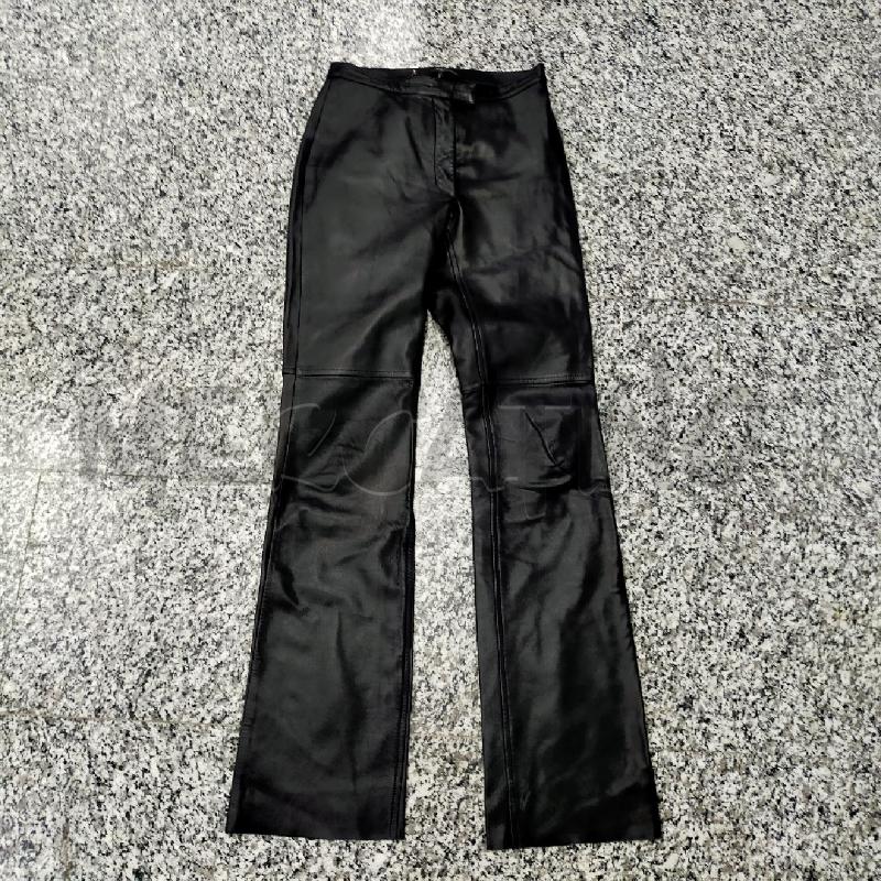 PANTALONE DONNA VERA PELLE NERO TG 016 | Mercatino dell'Usato Roma rebibbia 1