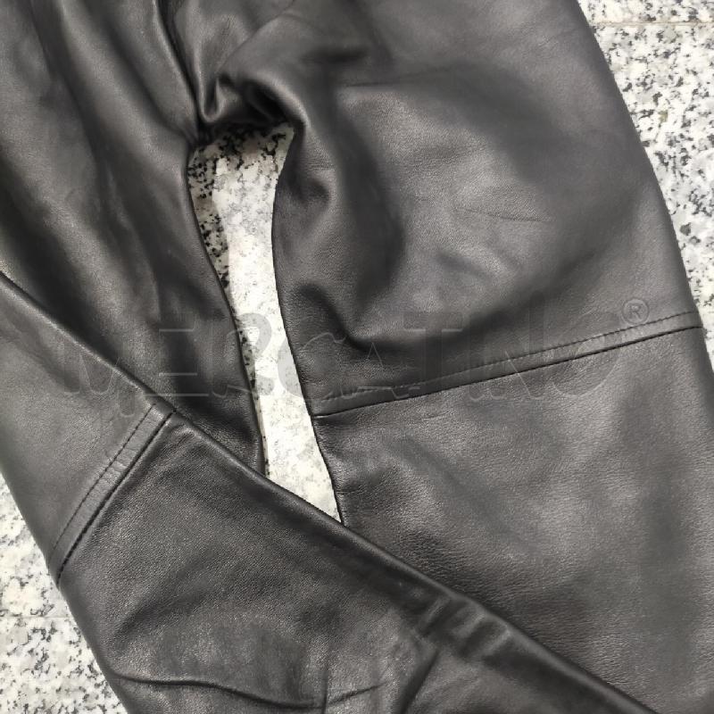 PANTALONE DONNA VERA PELLE NERO TG 016 | Mercatino dell'Usato Roma rebibbia 3