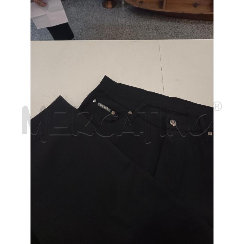 PANTALONE UOMO HUGO BOSS NERO PLACCA LOGO D | Mercatino dell'Usato Roma rebibbia 2