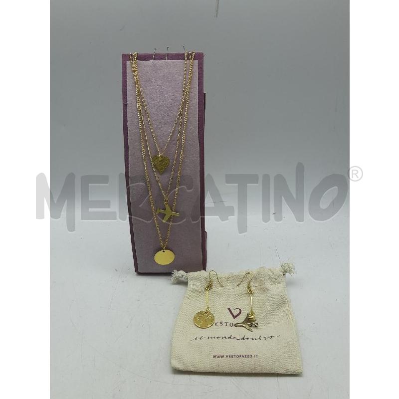 PARURE VESTOPAZZO ORECCHINI E COLLANA DORATI MOTIVO VIAGGIO | Mercatino dell'Usato Roma rebibbia 1