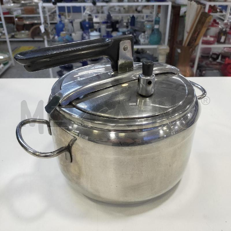PENTOLA A PRESSIONE CROMO AETERNUM | Mercatino dell'Usato Roma rebibbia 1