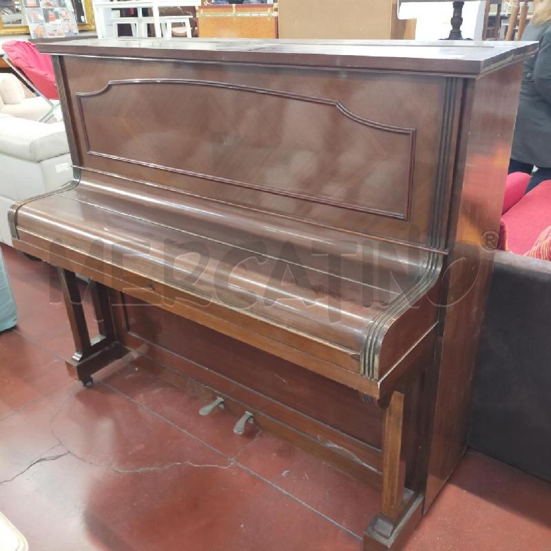 PIANOFORTE MARRONE GODFREY | Mercatino dell'Usato Roma rebibbia 1