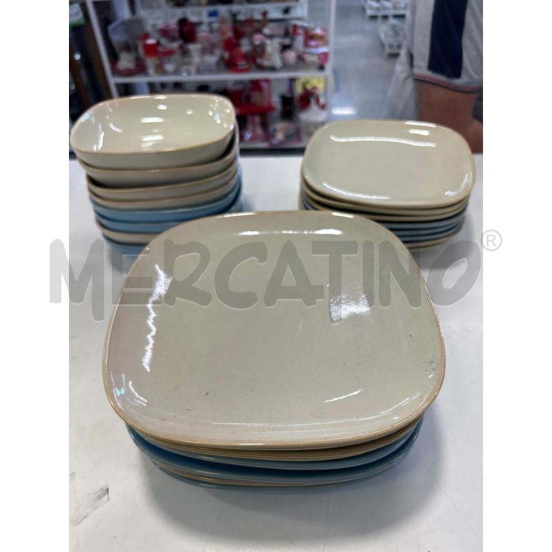 PIATTI CERAM QUADRATI 24PZ | Mercatino dell'Usato Roma rebibbia 1