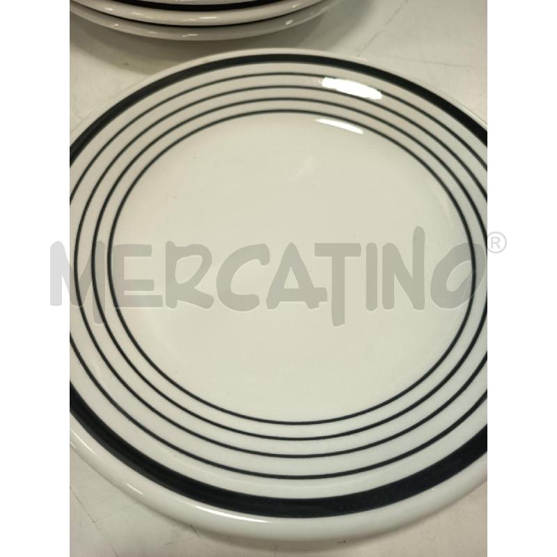 PIATTI PZ. 36 BIANCHI RIGHE NERE SAN MARCIANO CERAMICHE | Mercatino dell'Usato Roma rebibbia 3