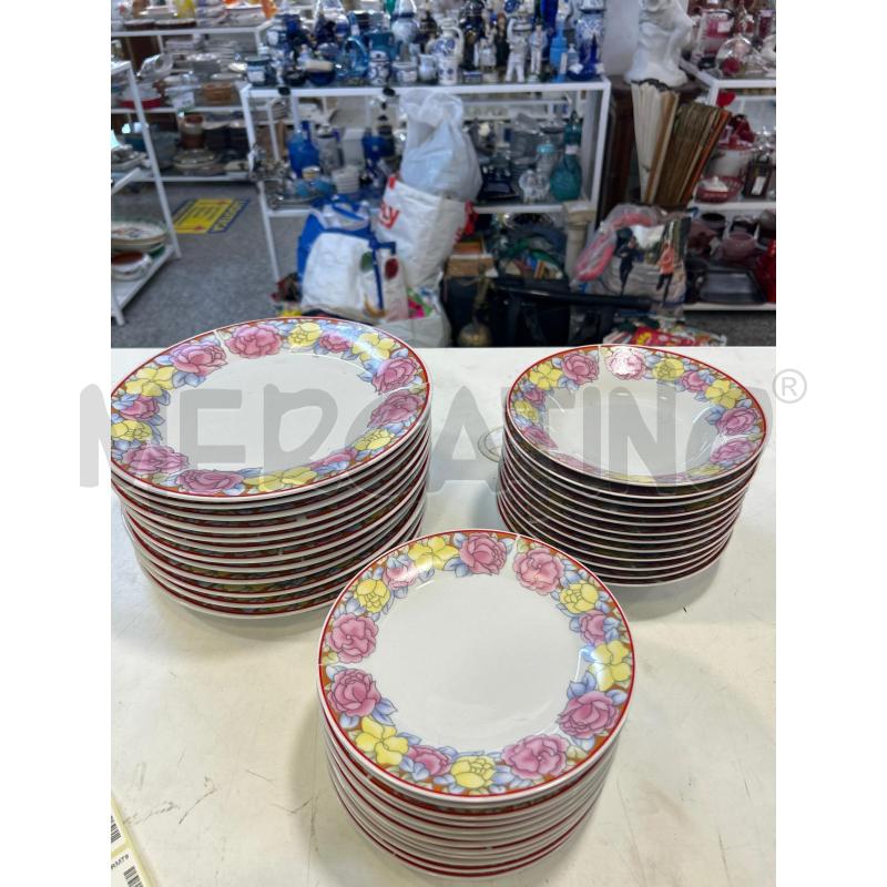 PIATTI PZ. 36 BORDO FIORI ROSA GIALLI LIMOUNGE STYLE | Mercatino dell'Usato Roma rebibbia 1