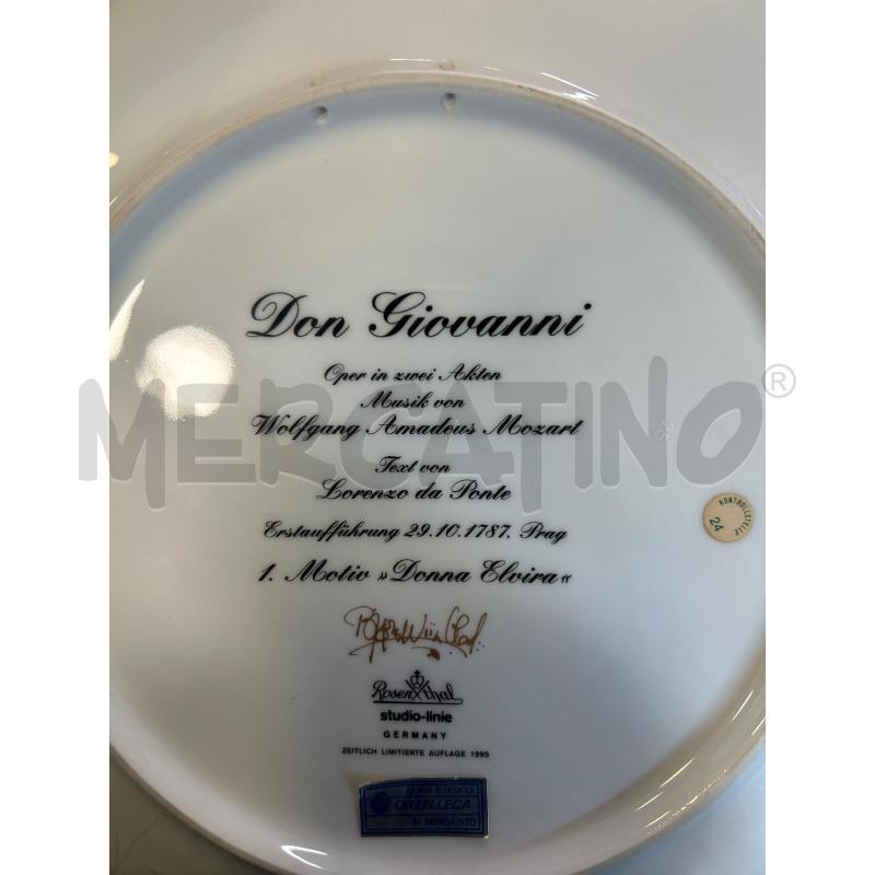PIATTO ROSENTHAL DAMA C OMBRELLO SFONDO GIALLO  | Mercatino dell'Usato Roma rebibbia 4