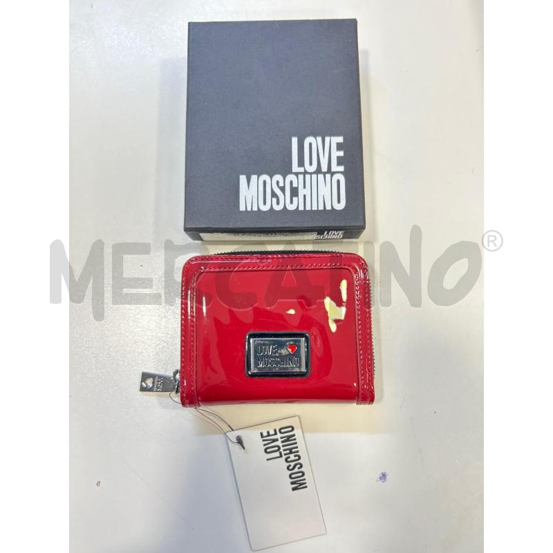PORTA FOGLIO ROSSO SCURO LUCIDO LOVE MOSCHINO CON ETICHETTA | Mercatino dell'Usato Roma rebibbia 1
