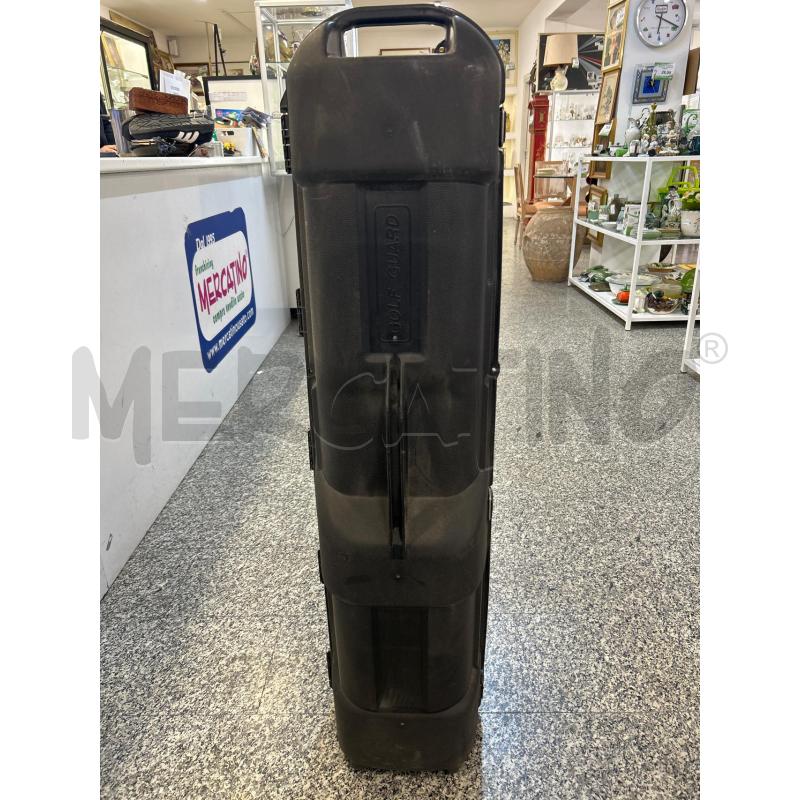 PORTA MAZZE DA GOLF NERO PLASTICA RIGIDO C RUOTE | Mercatino dell'Usato Roma rebibbia 1