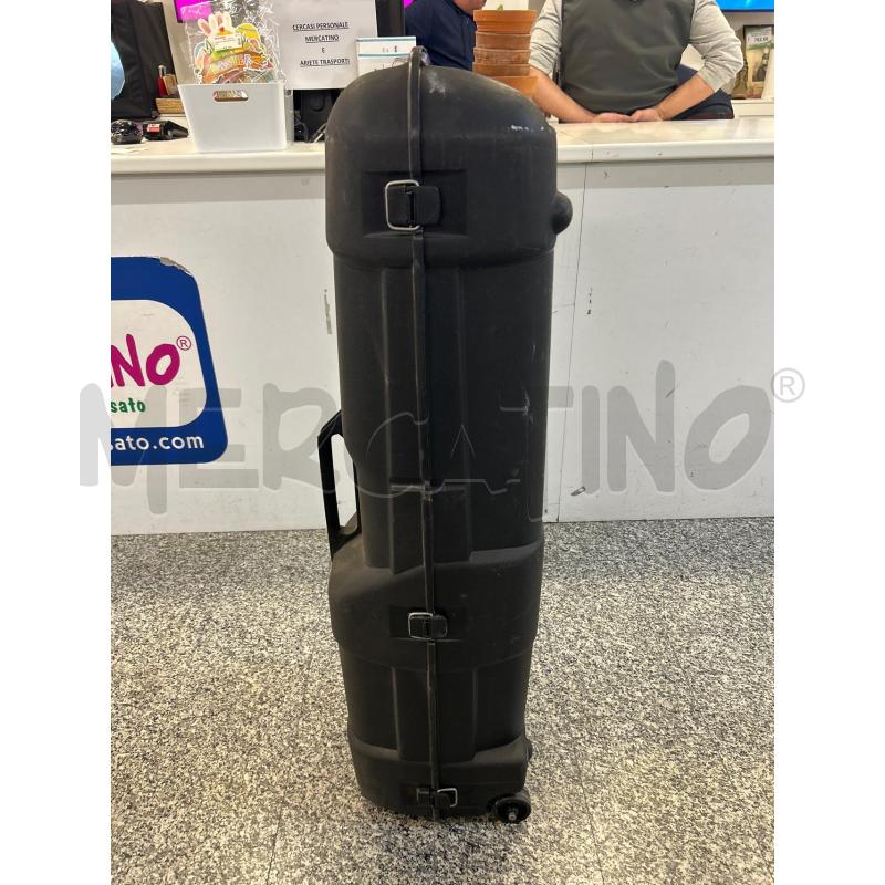 PORTA MAZZE DA GOLF NERO PLASTICA RIGIDO C RUOTE | Mercatino dell'Usato Roma rebibbia 2