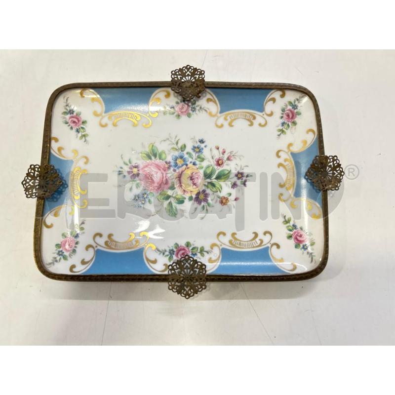 POSA CENERE VASSOIETTO BIANCO AZZ LIMOGES | Mercatino dell'Usato Roma rebibbia 1