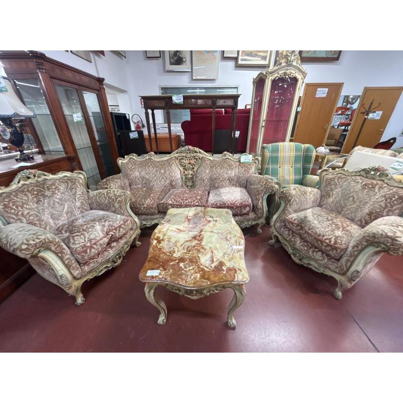 SALOTTINO STILE VENEZIANO DIVANO+2POLTRONE+TAVOLINO  | Mercatino dell'Usato Roma rebibbia 1