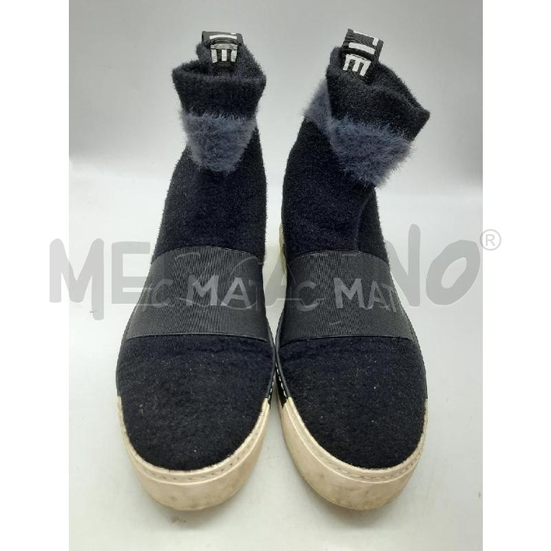 SCARPE/CALZINO VIC MATIE' MAGLIA NERA  | Mercatino dell'Usato Roma rebibbia 1