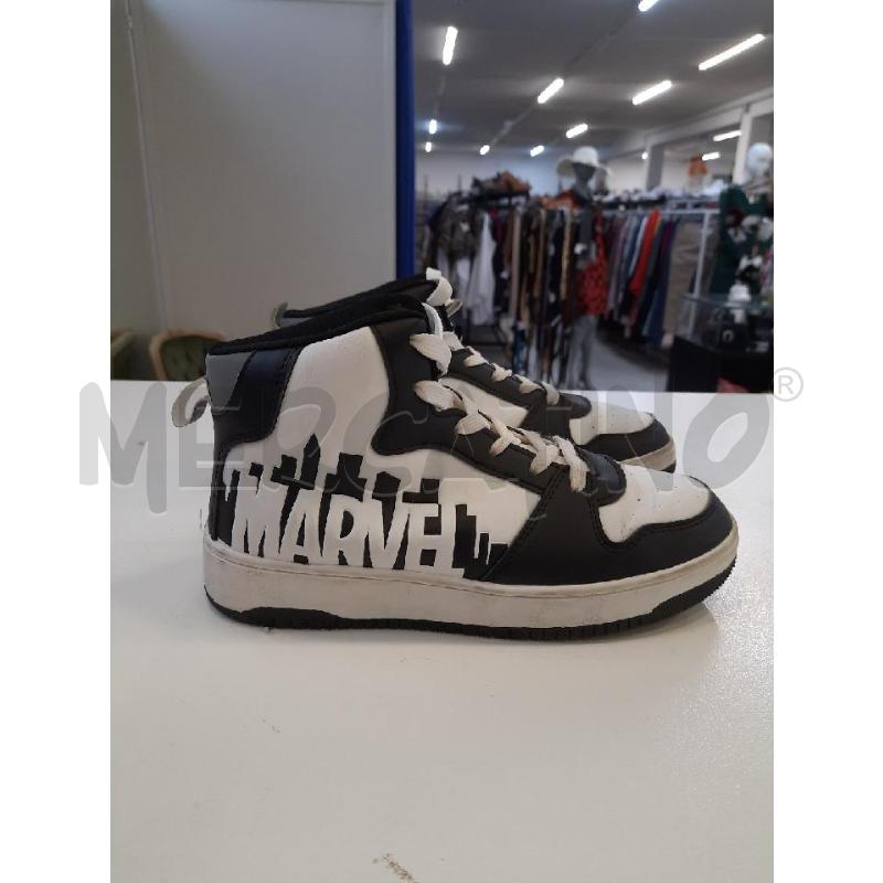 SCARPE BAMBINO MARVEL NERE BIANCHE  | Mercatino dell'Usato Roma rebibbia 1