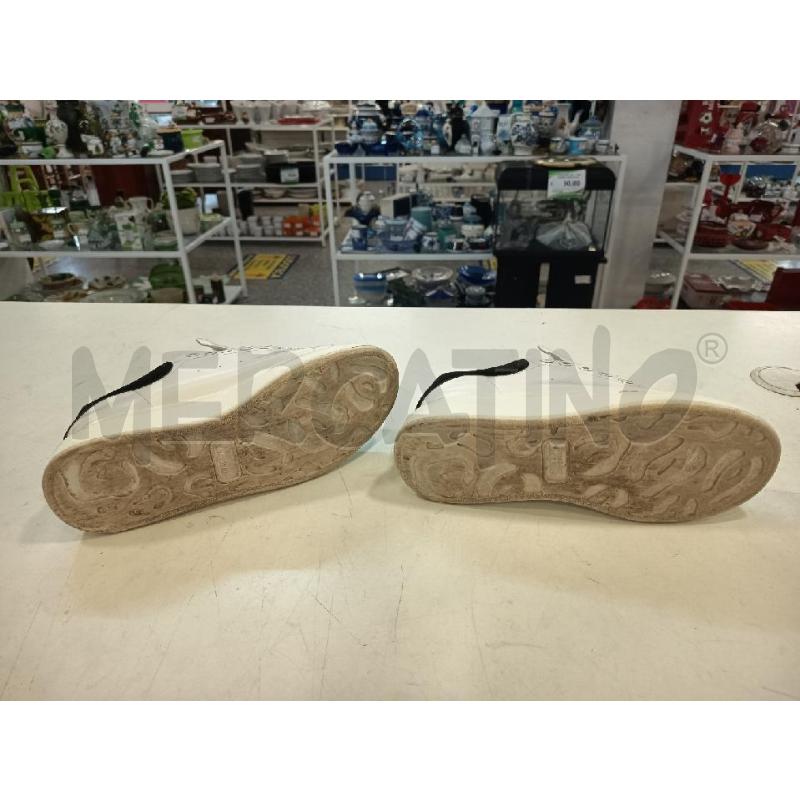 SCARPE DONNA BIANCHE ALEXANDER MCQUEEN NO LACCI | Mercatino dell'Usato Roma rebibbia 5