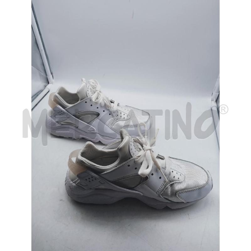 SCARPE DONNA BIANCHE NIKE HAIR  | Mercatino dell'Usato Roma rebibbia 2