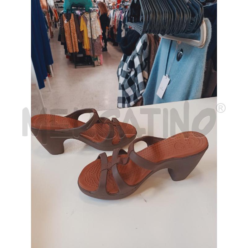 SCARPE DONNA CROCS MARRONE SCURO CHIARO | Mercatino dell'Usato Roma rebibbia 2