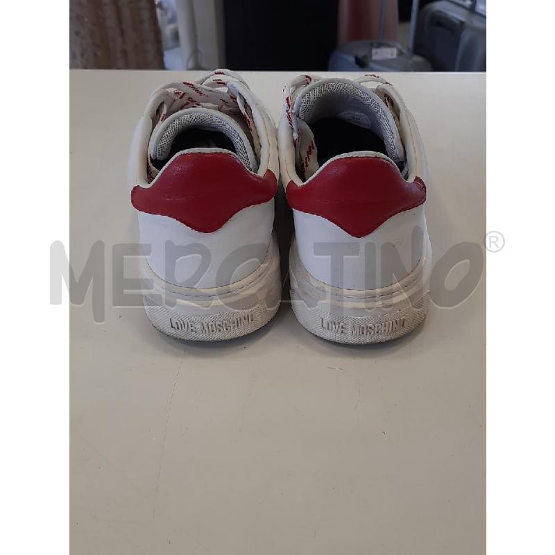 SCARPE DONNA LOVE MOSCHINO BIANCHE CUORE ROSSO | Mercatino dell'Usato Roma rebibbia 2