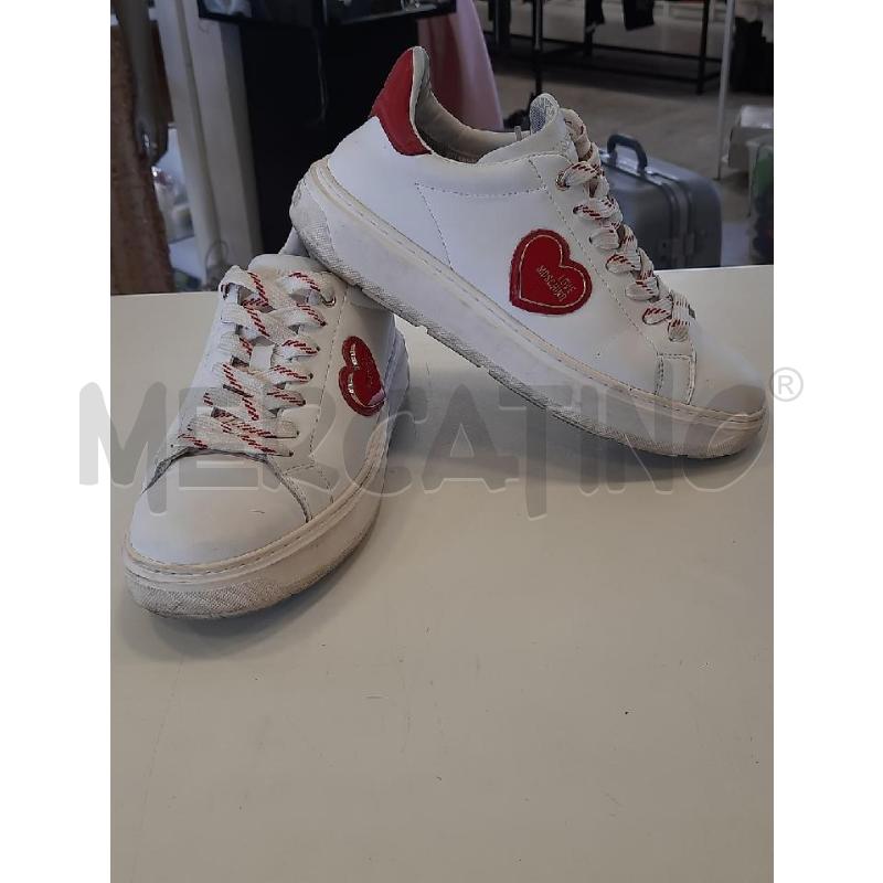 SCARPE DONNA LOVE MOSCHINO BIANCHE CUORE ROSSO | Mercatino dell'Usato Roma rebibbia 4