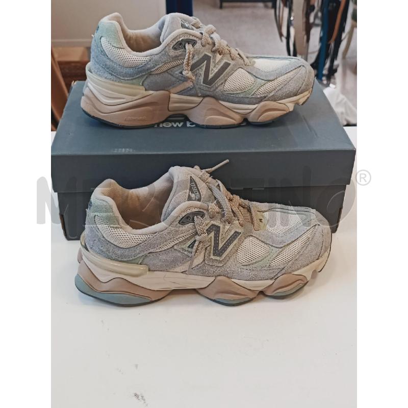 SCARPE DONNA NEW BALANCE 9060  | Mercatino dell'Usato Roma rebibbia 1