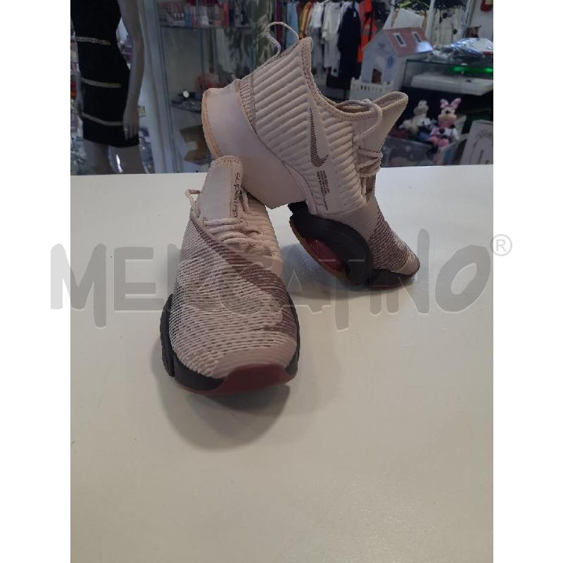 SCARPE DONNA NIKE ROSA | Mercatino dell'Usato Roma rebibbia 3