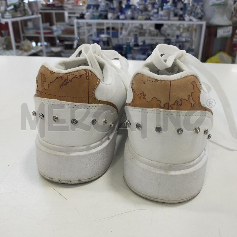 SCARPE DONNA PRIMA CLASSE NIANCHE DA RIV | Mercatino dell'Usato Roma rebibbia 2