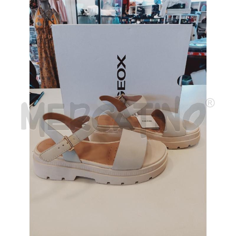 SCARPE DONNA SANDALI GEOX BIANCHI  | Mercatino dell'Usato Roma rebibbia 3